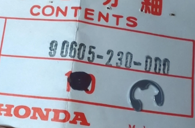 HONDA CL125 SS125 CB100 TRX90 TRX200 ATC125 CIRCLIP 5MM OEM NOS 90605-230-000