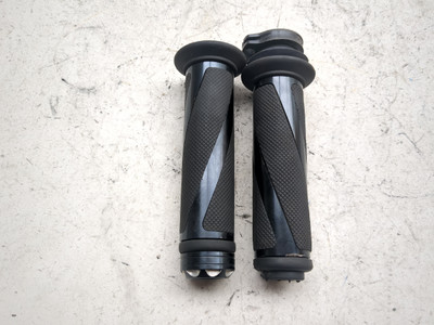 06 07 Suzuki GSXR 600 750 Aftermarket Throttle Tube And Grips TRSH DW