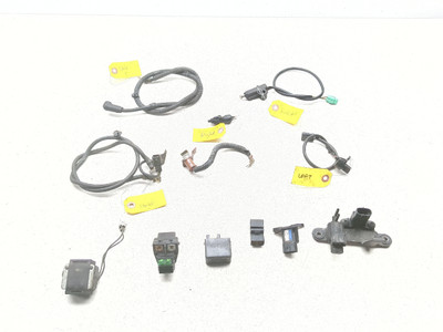 99-07 Suzuki Hayabusa GSX1300R Relay Set Starter Battery Kickstand Brake Switch