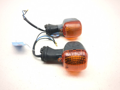 03-05 Yamaha FJR 1300 Front Turn Signal Flasher Indicator Light