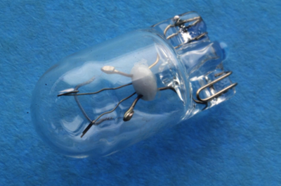 Honda XR250R XR600R XR650L XL650R OEM Headlight Bulb QTY 7 34901-671-671