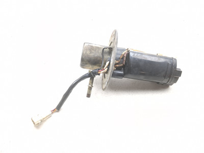 04 05 Suzuki GSXR 750 Petrol Gas Fuel Pump Assembly
