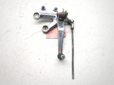 04 05 Suzuki GSXR 600 750 Front Left Front Driver Peg Rearset W/ Linkage