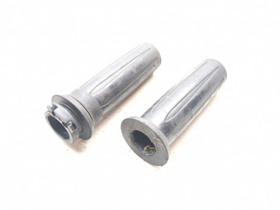 10-14 Victory Cross Roads Throttle Tube And Grips