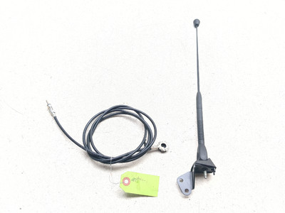 11-25 Kawasaki VN1700 Vulcan Vaquero Antenna With Cable Line Set