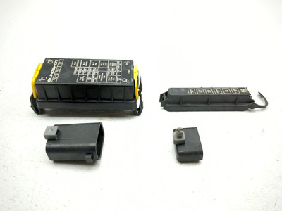 21-24 Polaris Slingshot S Fuse Relay Junction Box Cover Set 7193659