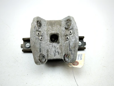 21-24 Polaris Slingshot S Transmission Mount