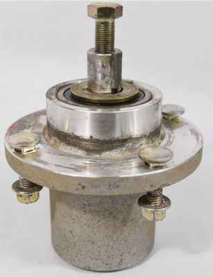 OEM Mahindra Emax 60" Mower Deck Blade Spindle AME050012