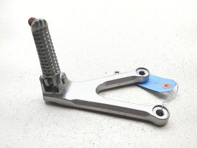 06-08 Yamaha YZF-R6R YZF R6 Front Left Driver Foot Peg TRSH PL