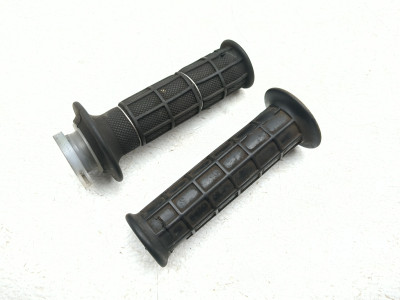94-25 Honda XR650L Throttle Tube And Grips Set Pair