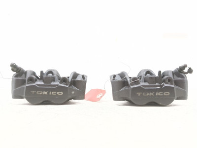 14 15 Honda VFR800F Interceptor TOKICO Front Brake Caliper Set