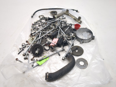 03 04 Kawasaki ZZR 600 Engine Motor Parts Hardware Bolt Kit Side Cover Gears