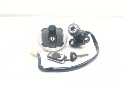 24 25 Kawasaki Z500 Lock Set Ignition Switch Cap And Key