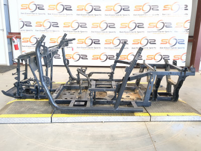 24 25 Yamaha Wolverine X2 1000 R-SPEC  Main Frame Chassis STRAIGHT BOS