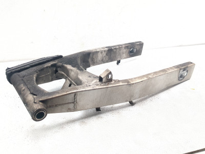 00-04 Suzuki Bandit GSF600S Rear Wheel Swing Arm Frame