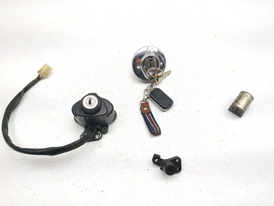01-09 Honda VT750 DC Shadow Spirit Lock Set Ignition Switch Cap And Key