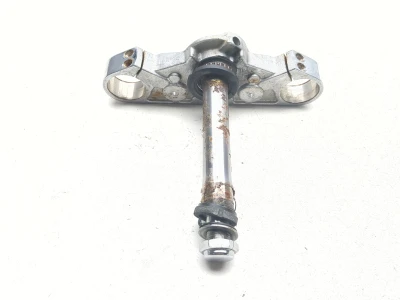 02 03 Kawasaki VN1500 Vulcan Mean Streak Front Lower Triple Tree Yoke Stem Clamp