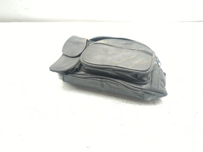 01-09 Honda VT75DC Shadow Spirit Front Windshield Storage Bag