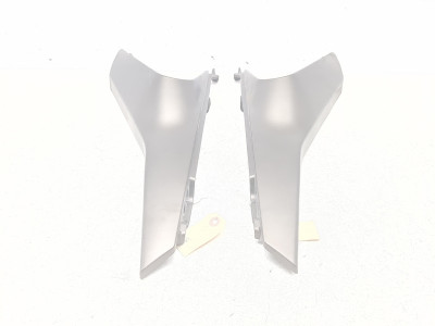 18-23 Husqvarna Svartpilen 401 Front Left & Right Radiator Spoiler Covers
