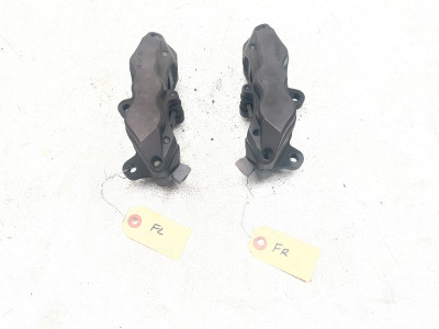 04-06 MV Agusta Brutale 750 S Left & Right Front Brake Calipers Piston