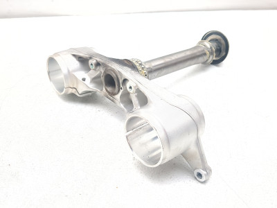 18-23 BMW F850GS Front Lower Triple Tree Yoke Stem Clamp Bottom