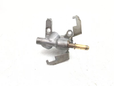 06-16 Kawasaki Vulcan 900 VN900D Fuel Injector Holder 49056-0012
