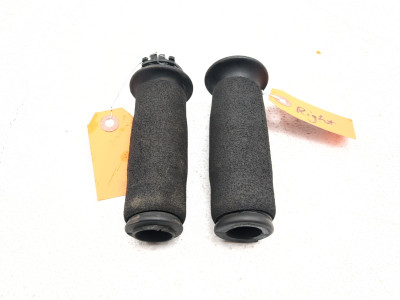 97-02 Buell M2 Cyclone Front Left & Right Handlebar Grips