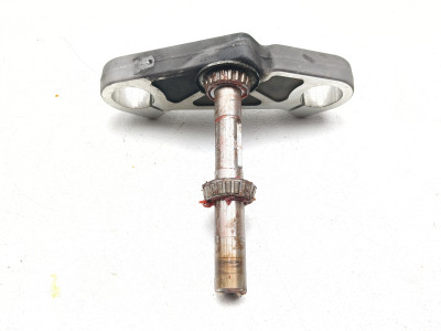 97-02 Buell M2 Cyclone Front Lower Triple Tree Yoke Stem Clamp Bottom