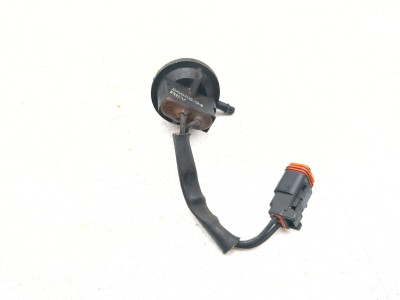 97-02 Buell M2 Cyclone VOES Vacuum Switch Button Control