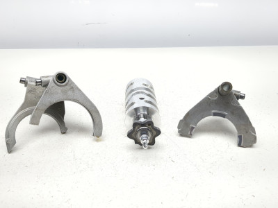 09-13 BMW R1200GS Adventure Shift Drum & Forks Transmission Shift Drum & Forks