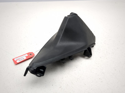 18-24 Honda GL1800 Goldwing 1800 Front Shelter Center Pocket Stay