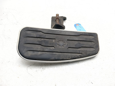 07-17 Yamaha V Star XVS1300 CT Front Left Right Fork Covers 3D8