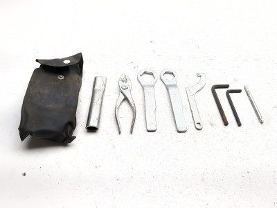 06-08 Kawasaki EX650 Ninja 650R OEM Tool Kit & Pouch 56007-0027