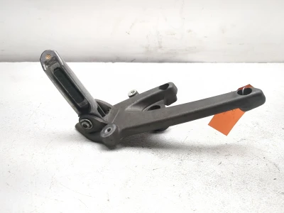08 09 Buell 1125R Front Right Bracket Peg Rearset Step Mount Footrest