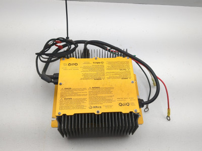 00-11 Polaris Gem Car Cart e2 e4 e6 e825 Delta-Q QuiQ Battery Charger 912-7200-02