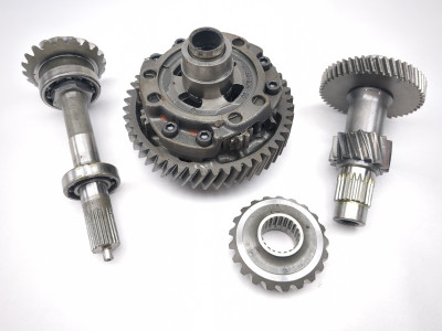 21 Can Am Defender XT HD8 Differential Gear W/ Transmission Shafts Set