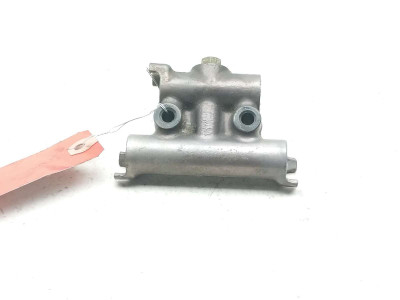 75-79 Honda Goldwing 1000 GL1000 Front Brake Master Cylinder Three Way Joint