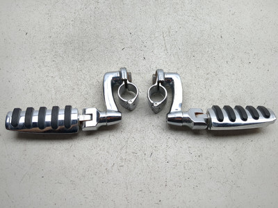 07-11 Harley FLSTC Heritage Softail Classic Air Foil Front Highway Pegs Set Pair