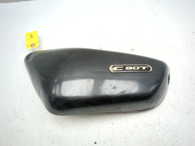 05-09 Suzuki VL1500 Boulevard C90 Side Cover Left