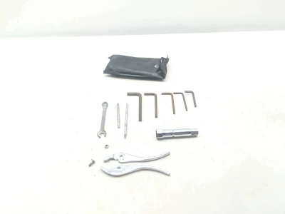 05 Kawasaki Vulcan 1500 Classic VN1500 Tool Kit
