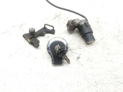 81-83 Yamaha Seca XJ 750 R Lock Set Ignition Switch Cap And Key