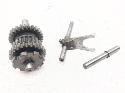 04-08 Yamaha Grizzly 660 YFM660 Rear Transmission Gear Shaft