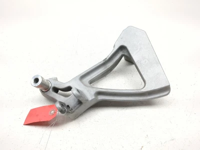 08-16 Can Am Spyder Roadster RS Rear Right Passenger Footrest Support 705002133