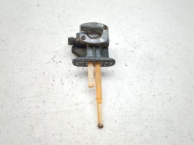 02 Kawasaki BN125 Eliminator 125 Petcock Gas Fuel Shut Off