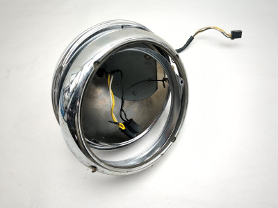 06-14 Harley FXDC Dyna Super Glide Custom Front Headlight Housing 69356-06
