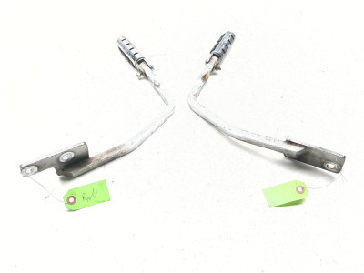 04-10 Kawasaki Vulcan 2000 VN2000 Front Left Right Highway Foot Peg Mount Set