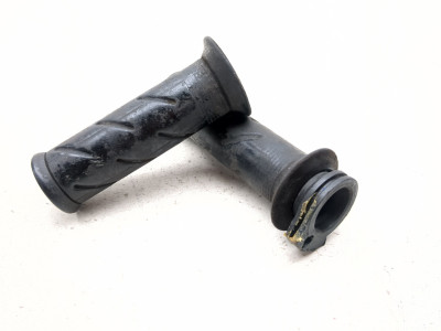 10-13 Honda PCX 125 Front Left Right Handlebar Grips Set 53140-KWN-900 TRSH JR