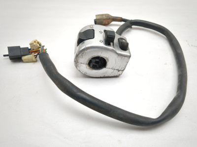 03-08 Kawasaki VN1600 Vulcan Classic Front Left Handlebar Switch 46091-0018