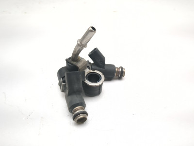 19ストライク2500 11-17 Harley FLSTC Heritage Softail Classic Fuel Injectors 27709