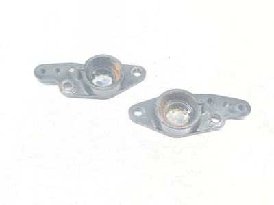 98-06 Harley Road King Classic FLHRCI Rear Left Right Footboard Bracket Set